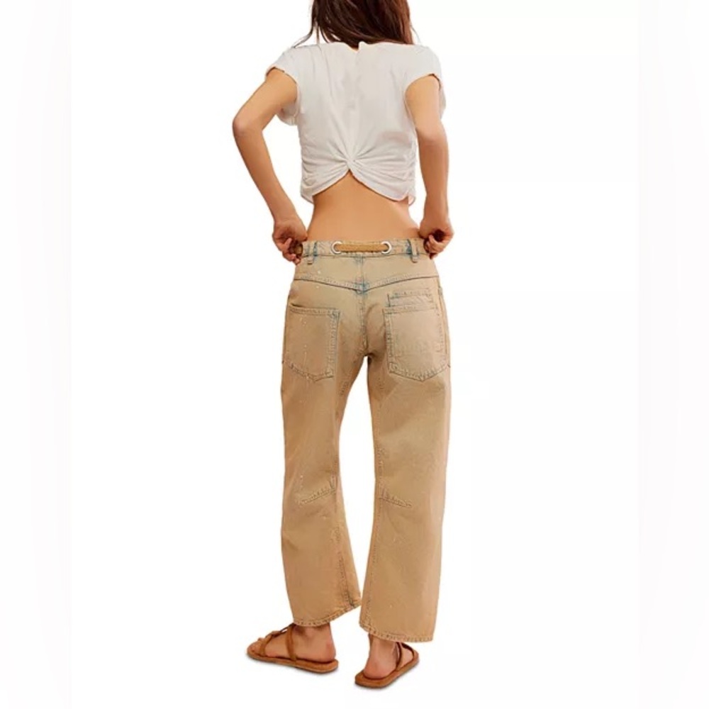 Free People, We the Free
Moxie Barrel Jeans, 
washed, never worn 
size 26
Cowby - Picture 7 of 10